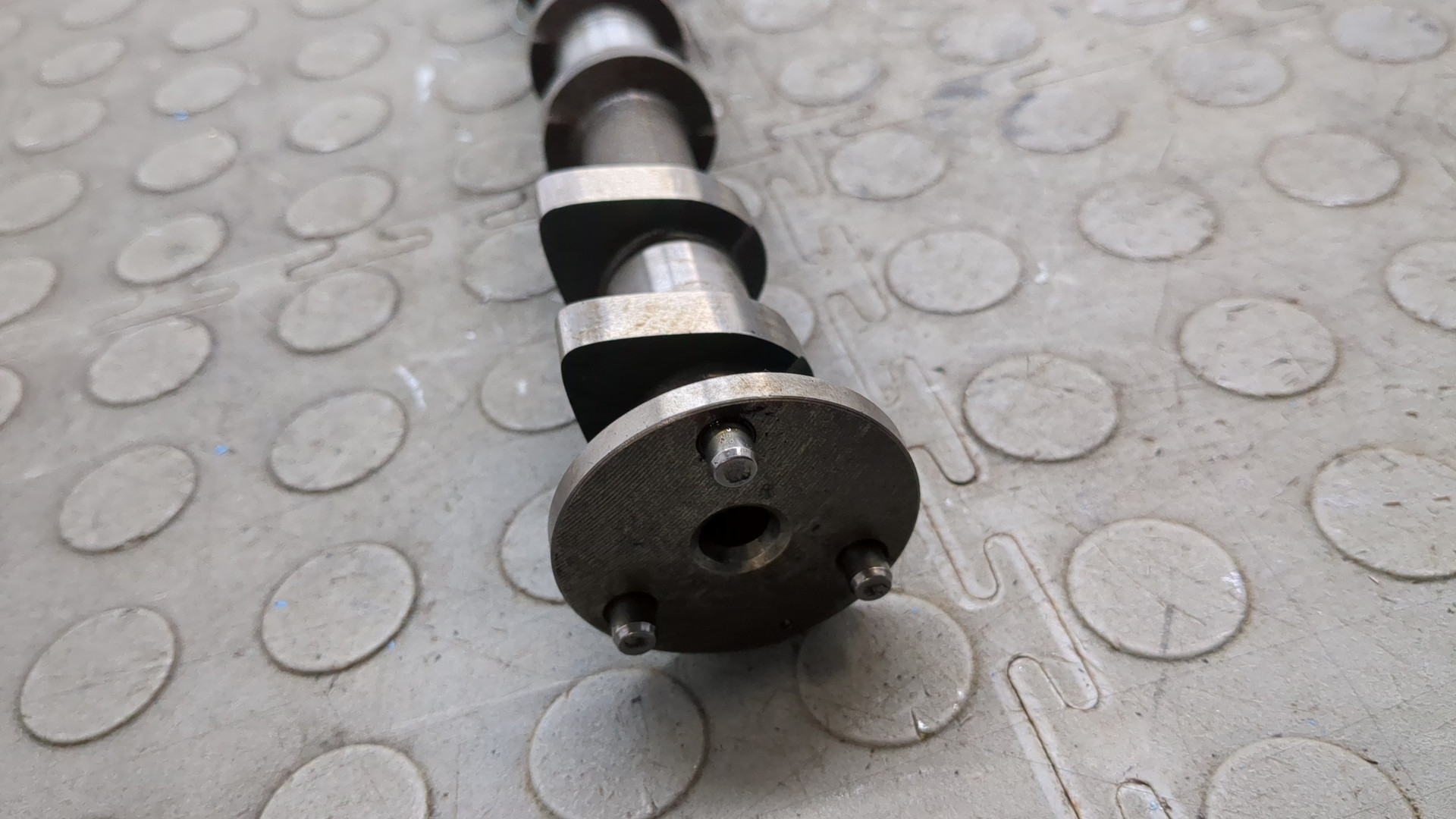 Распредвал