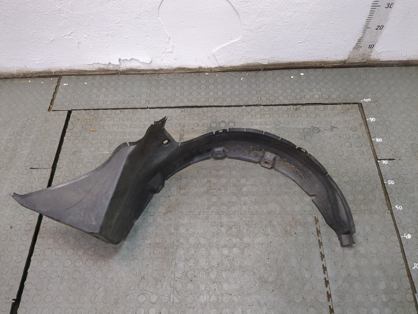 Локер передний левый