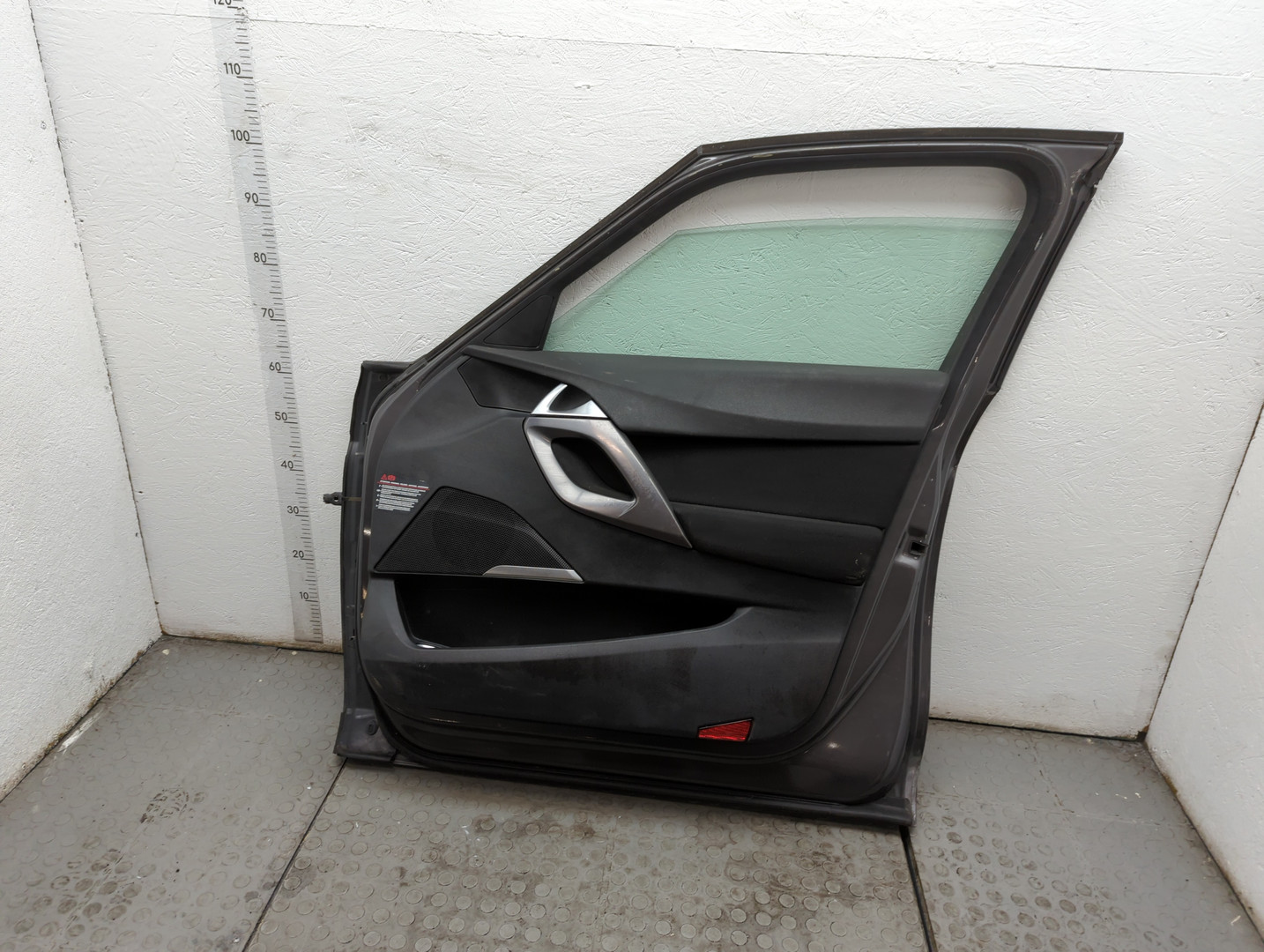 Дверь передняя правая