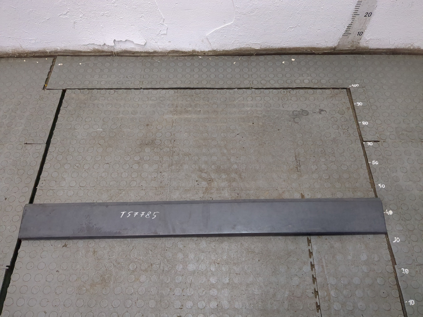 Молдинг двери