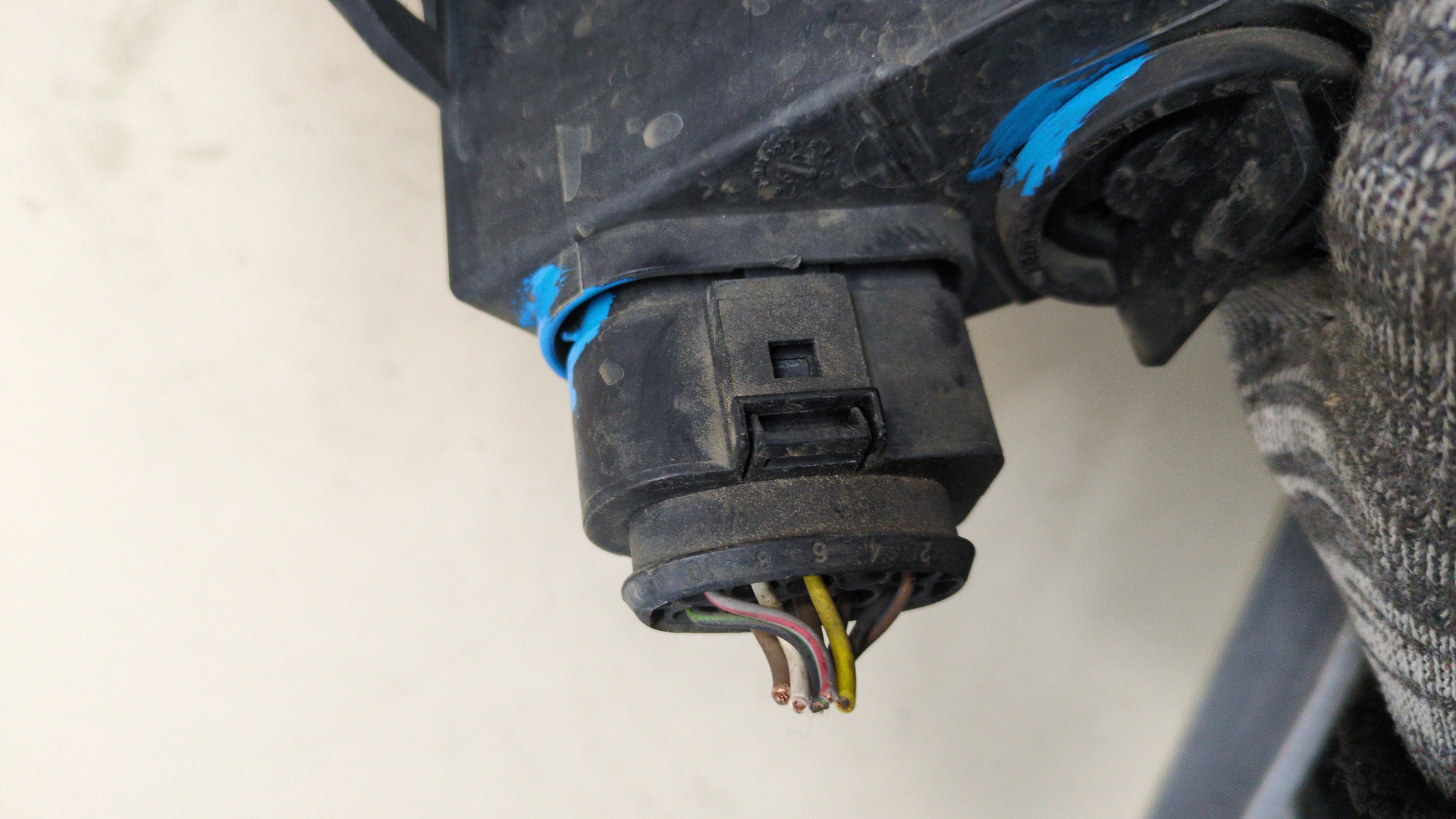 Фара правая