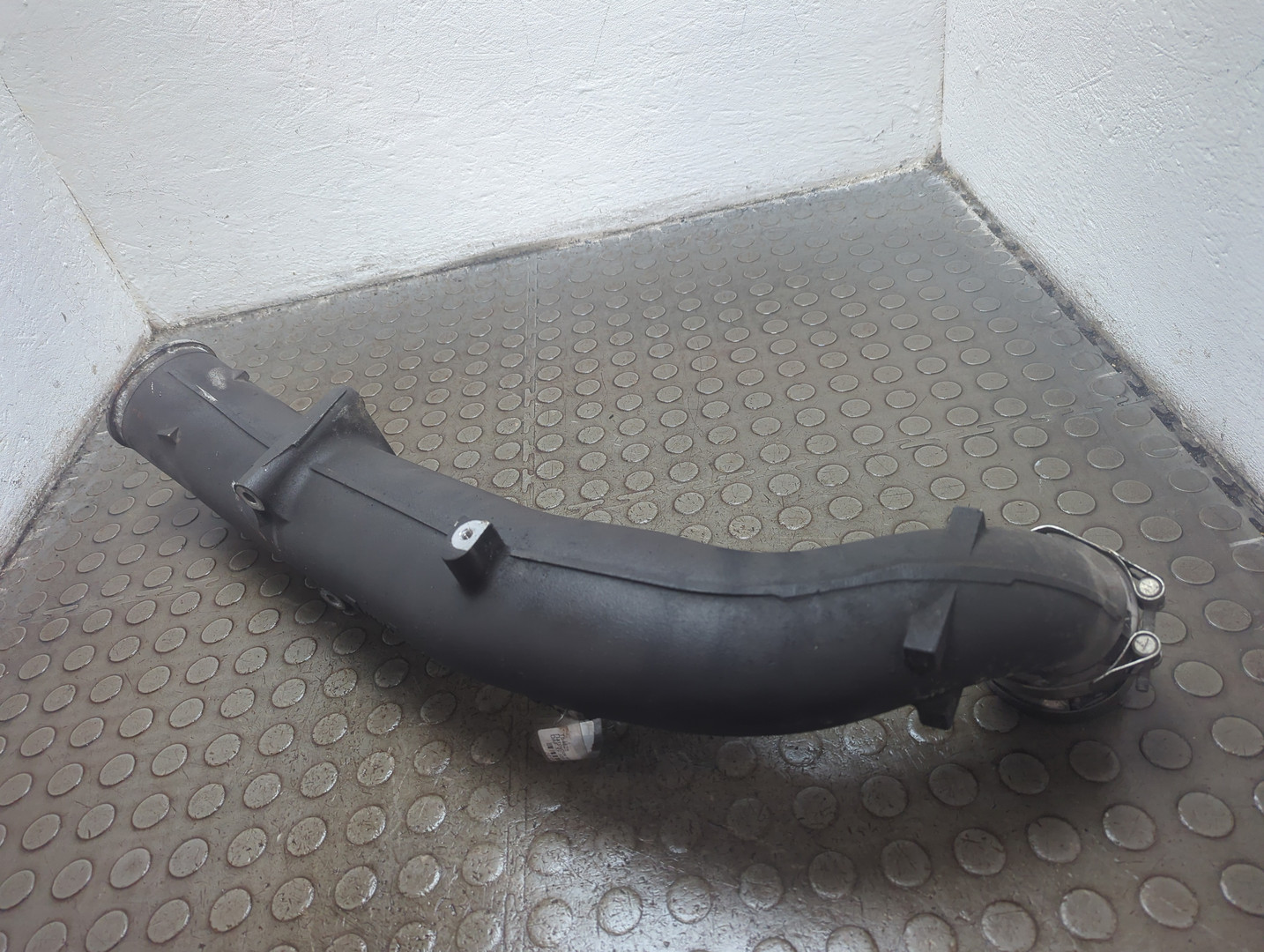 Патрубок интеркулера