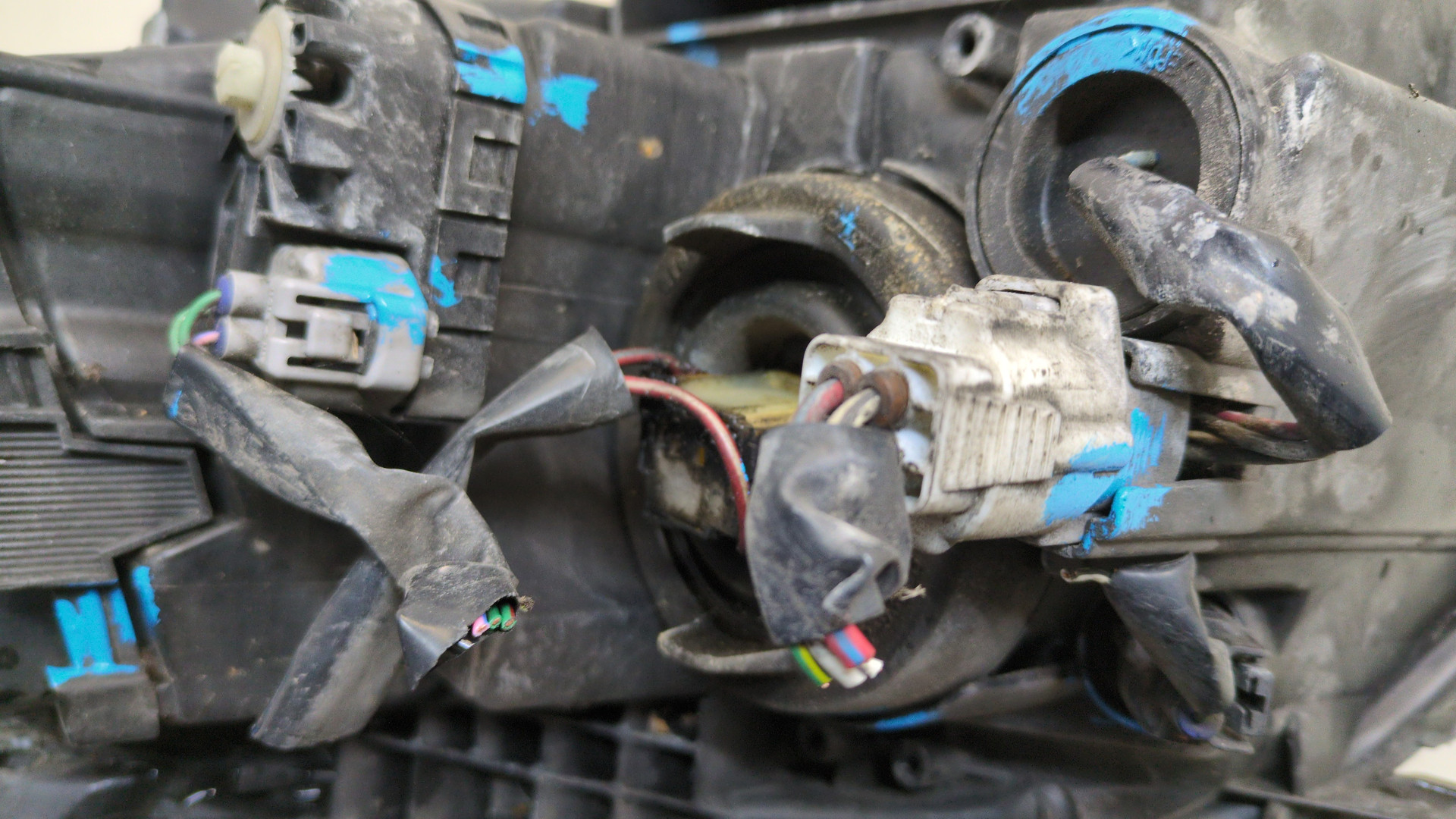 Фара правая