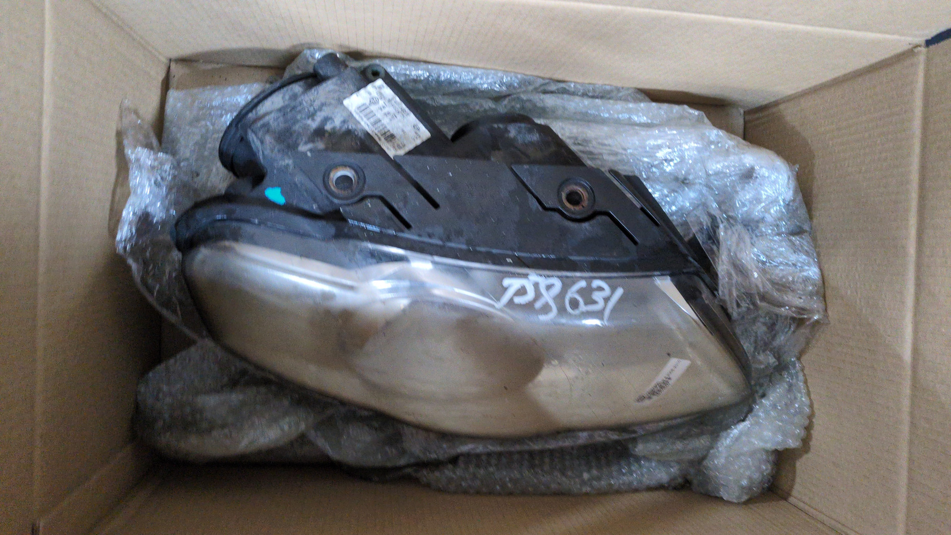 Фара правая