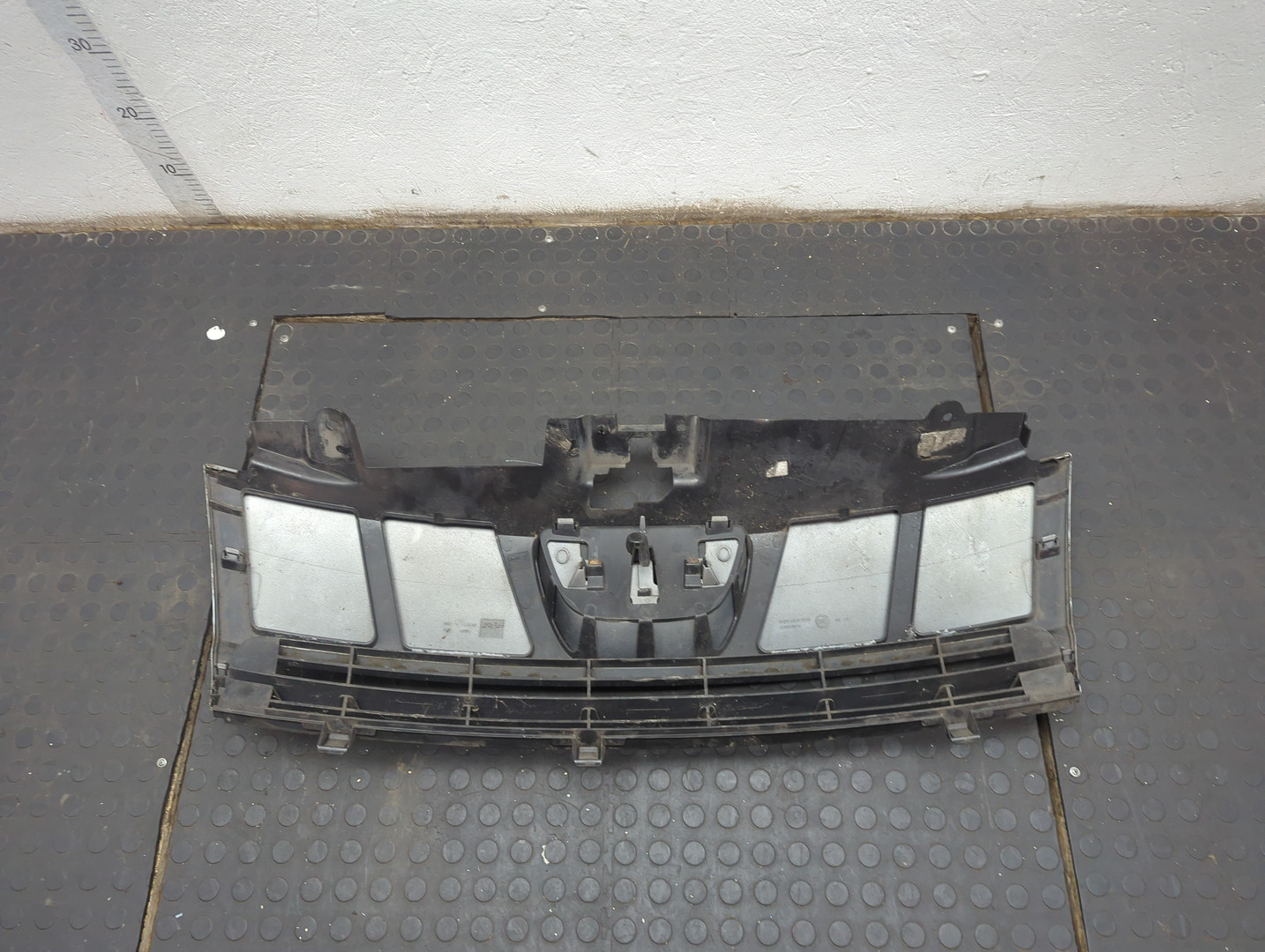 Решетка радиатора