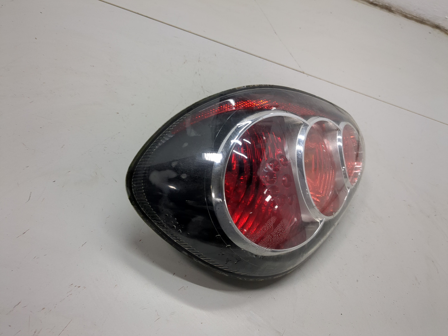 Фонарь задний правый