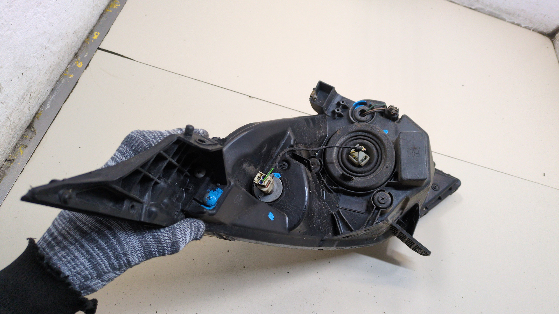 Фара правая