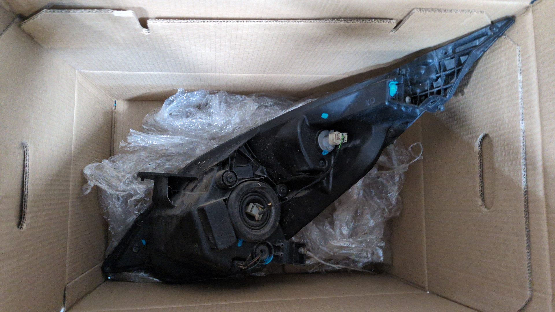 Фара правая