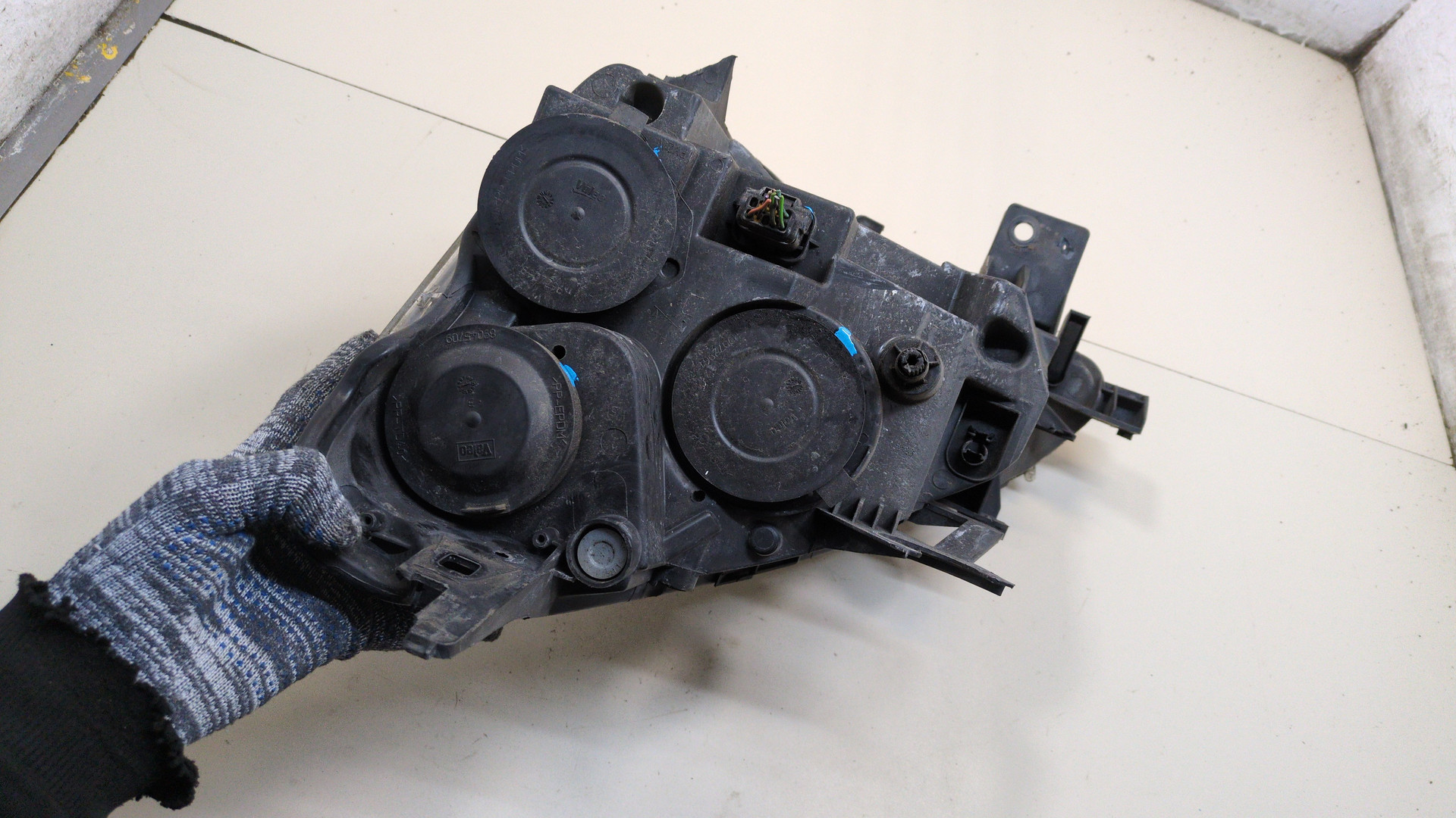 Фара правая