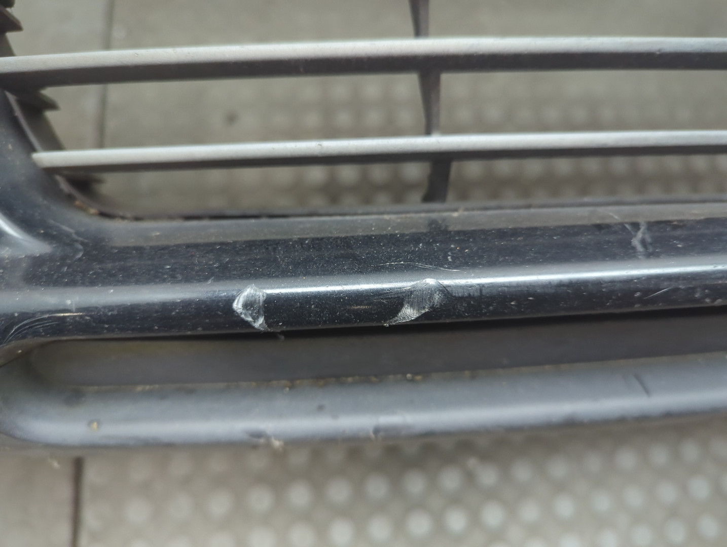 Бампер передний