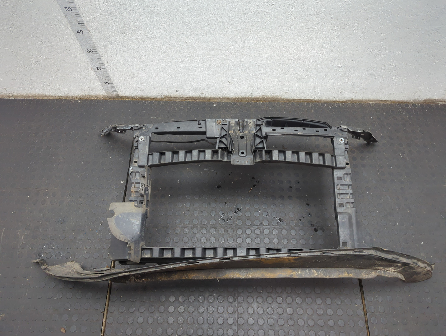 Панель передняя (телевизор)