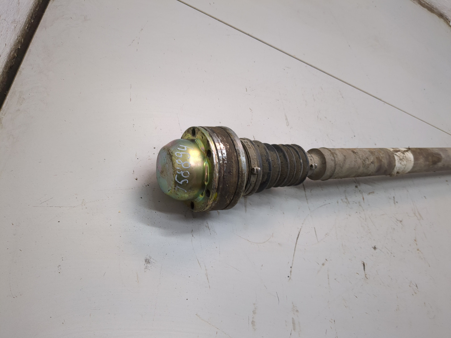 Вал карданный передний