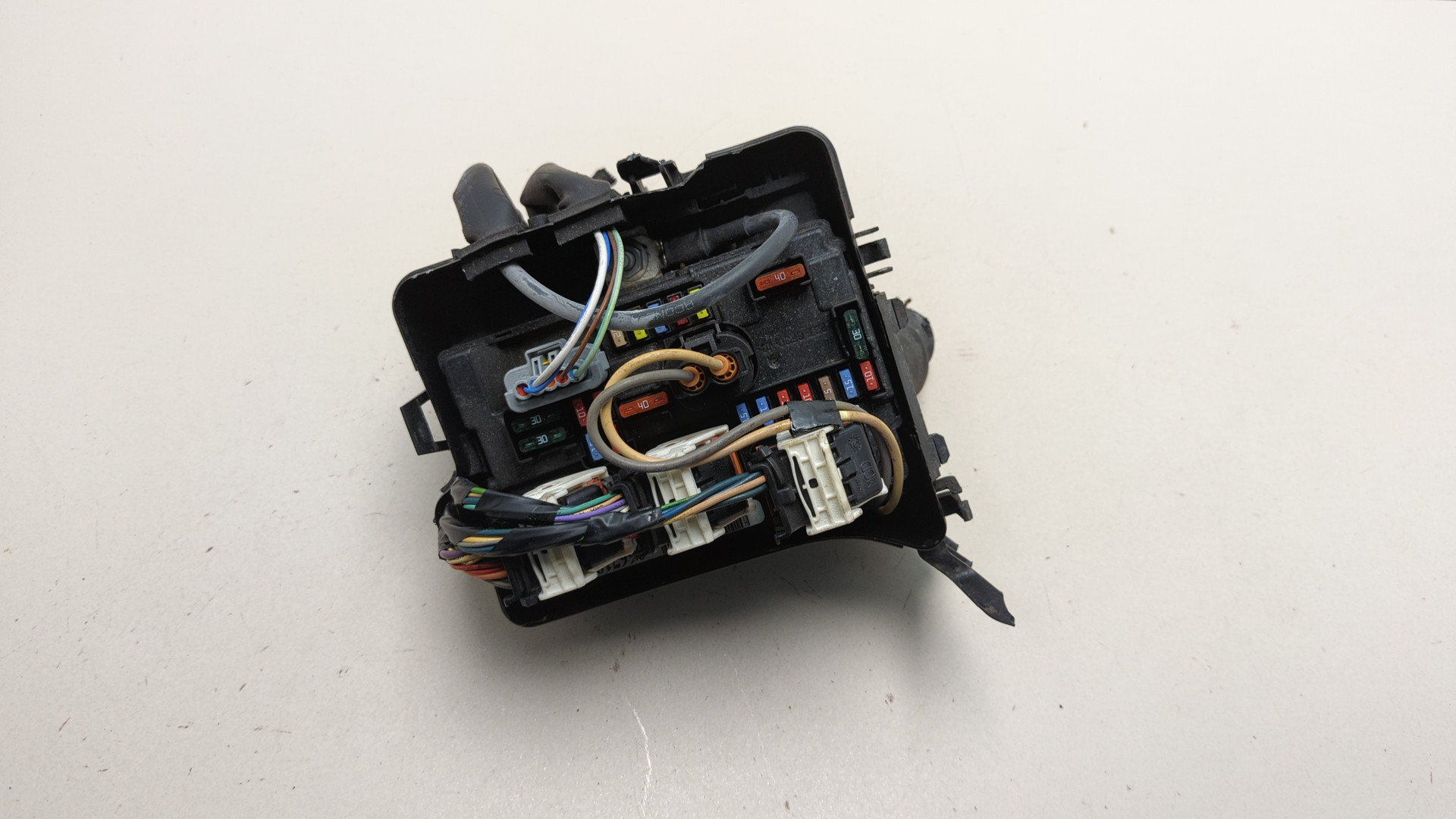 Блок предохранителей