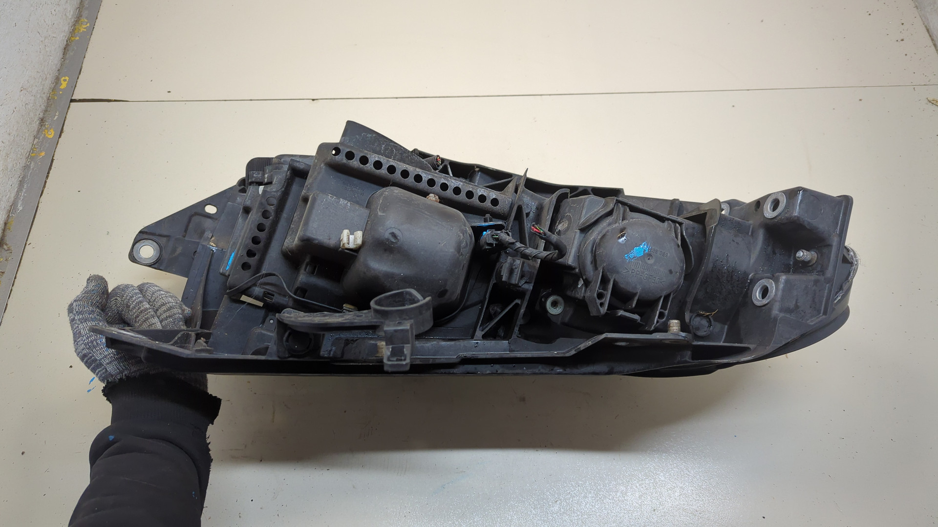 Фара правая