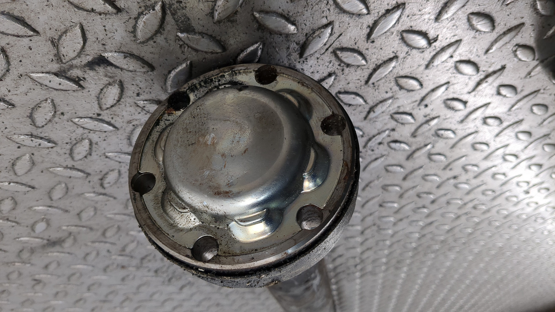 Вал карданный передний