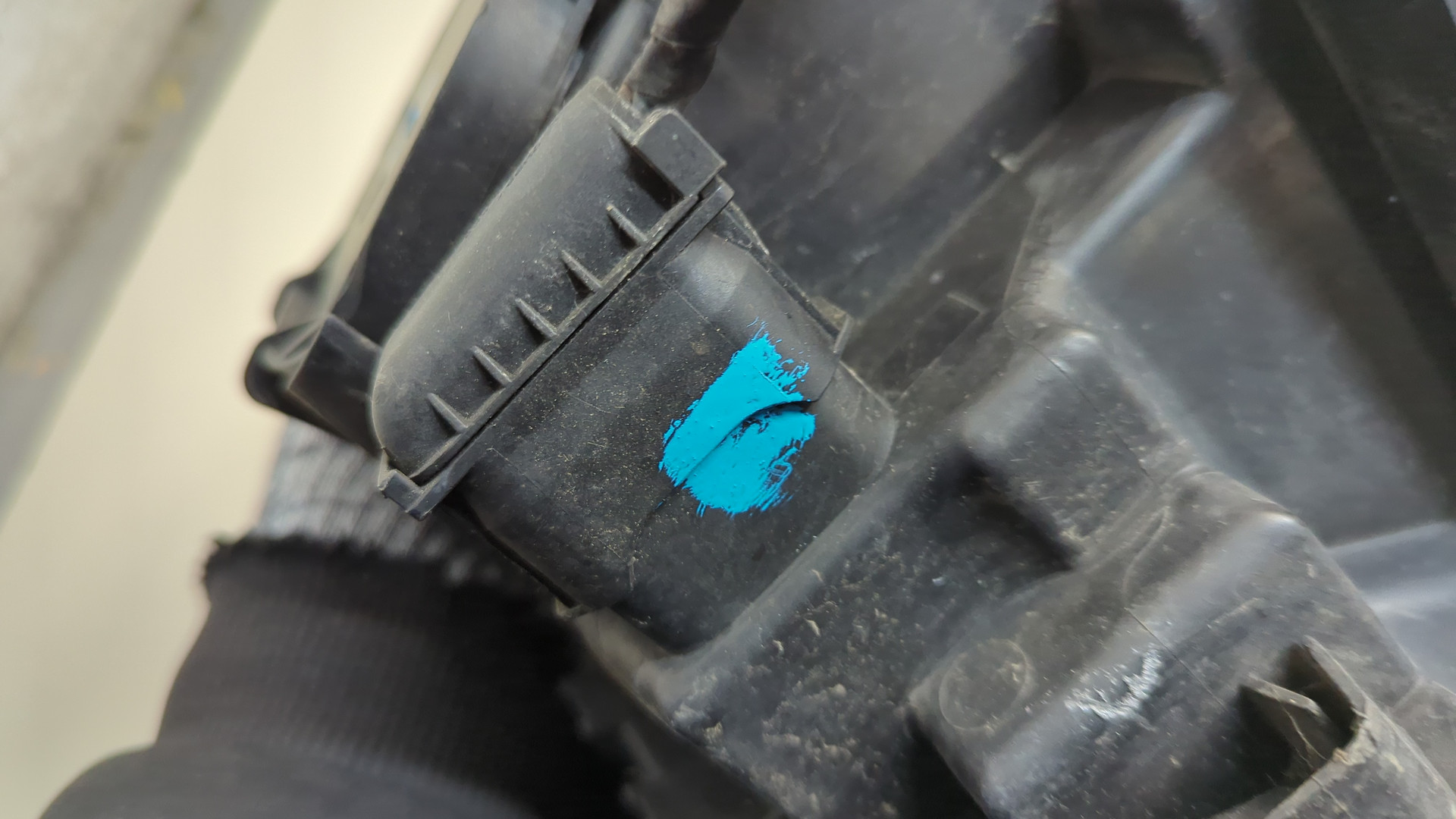 Фара правая