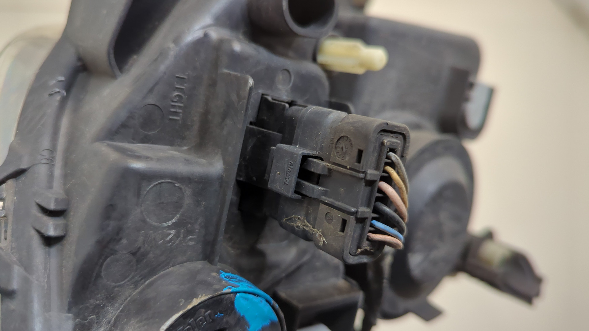 Фара правая