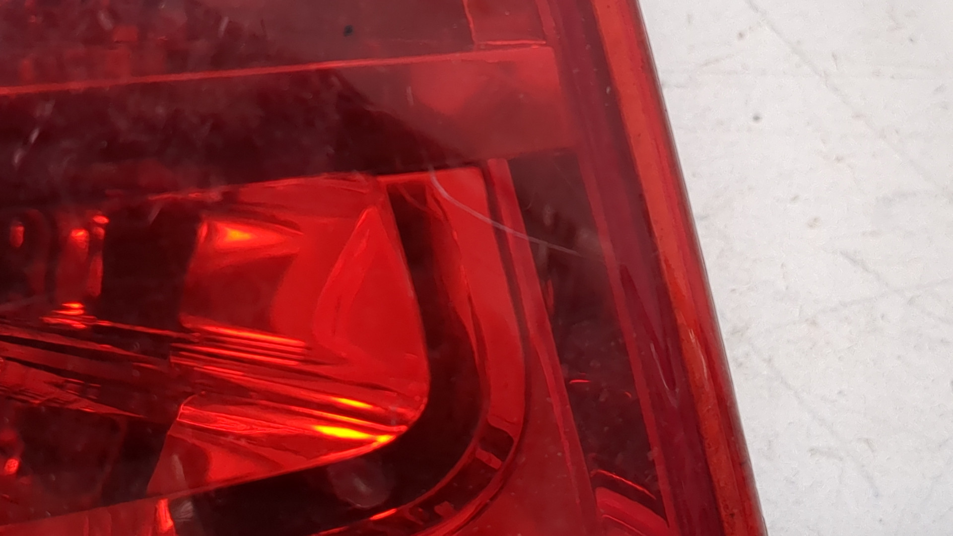 Фонарь задний левый