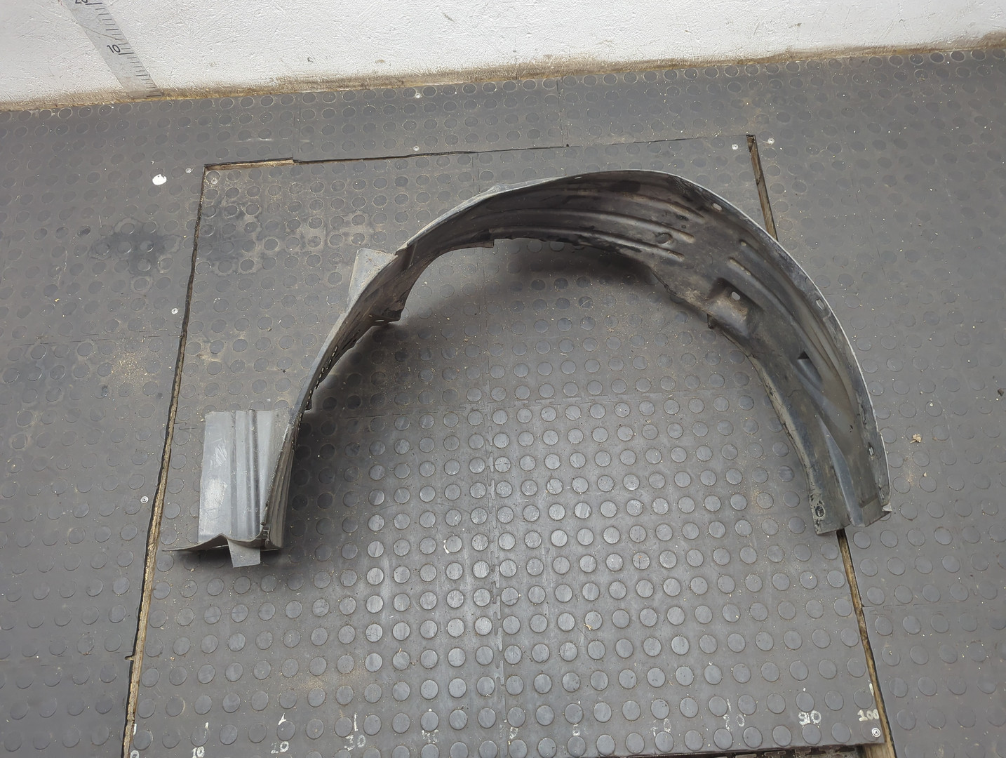 Локер передний левый