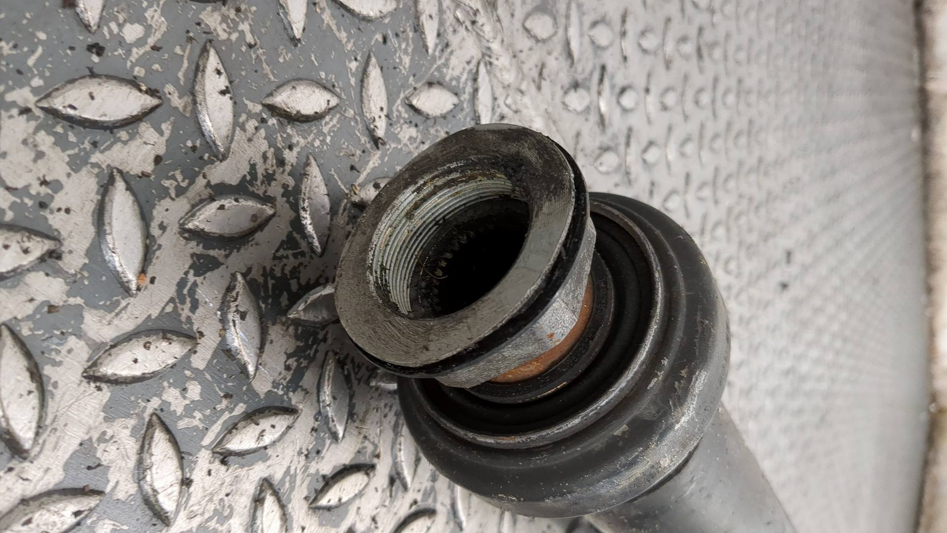 Вал карданный задний