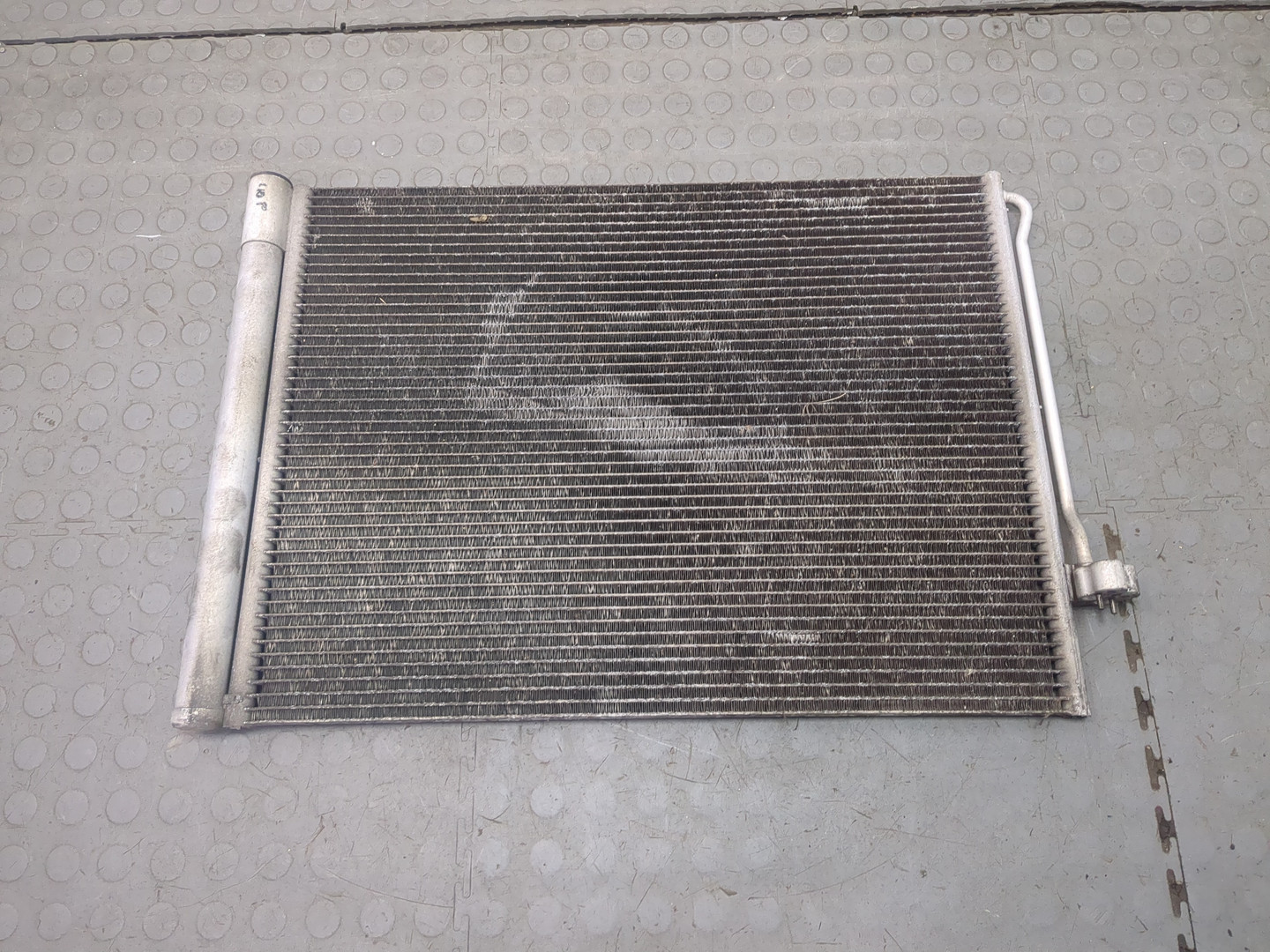 Радиатор кондиционера / конденсер