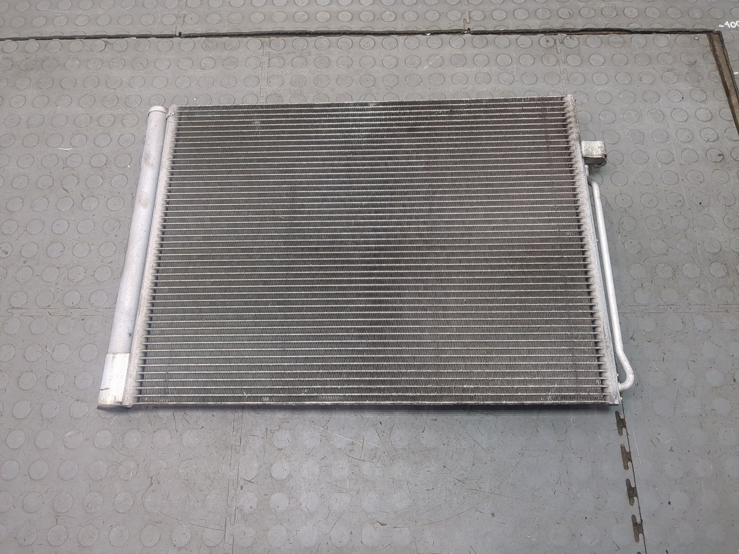 Радиатор кондиционера / конденсер