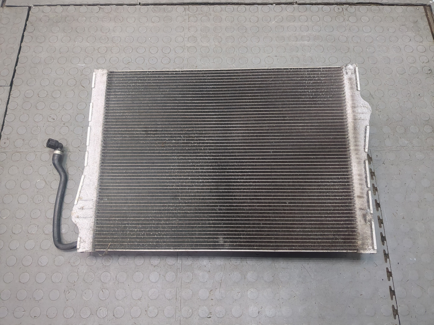 Радиатор охлаждения двигателя основной