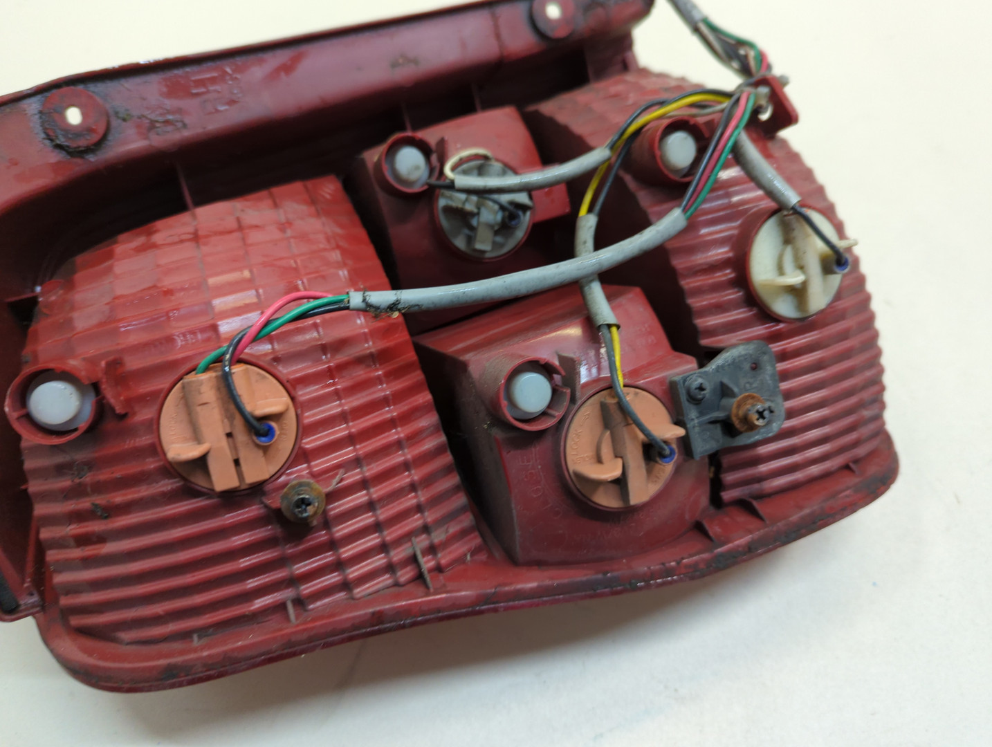 Фонарь задний правый