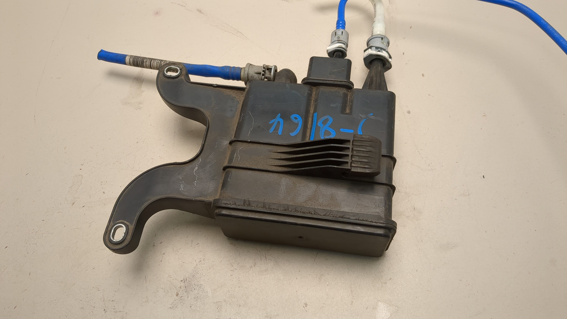 Абсорбер (фильтр угольный)