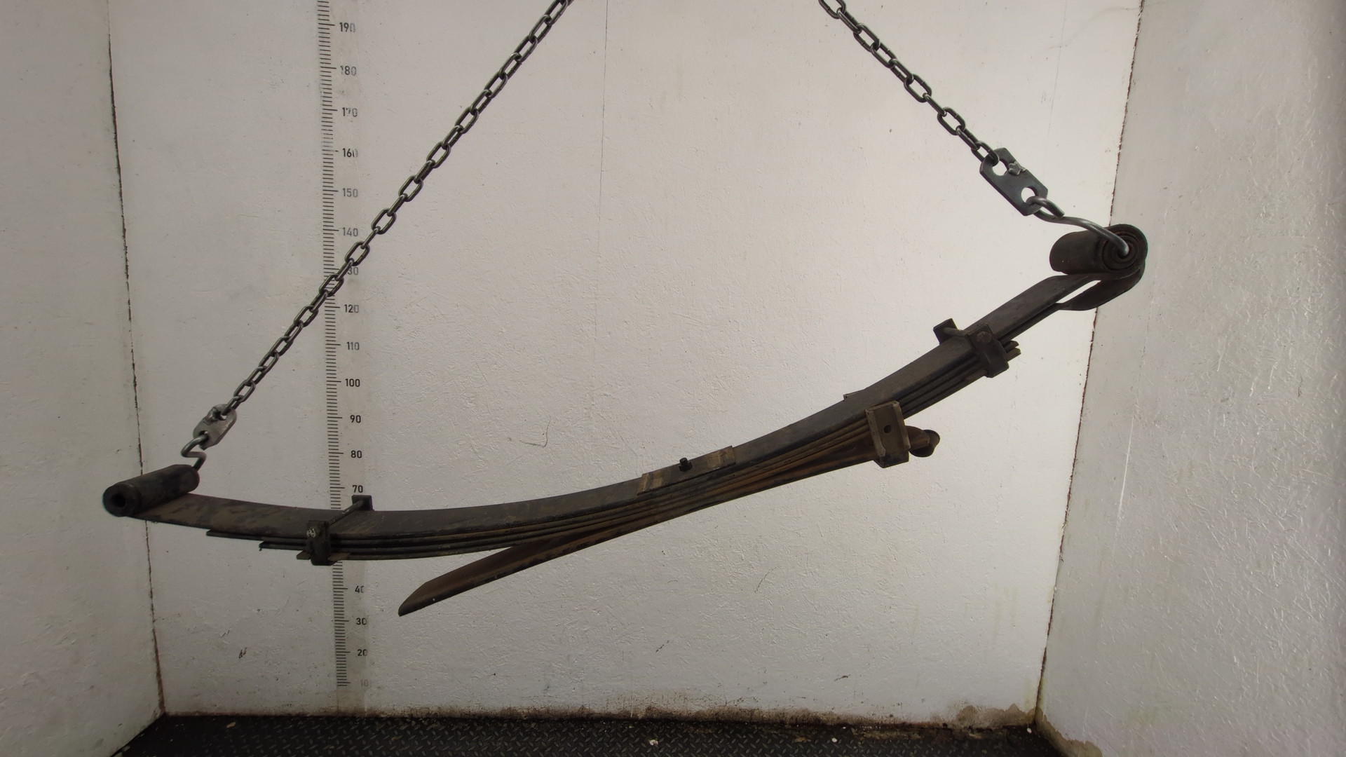 Рессора задняя