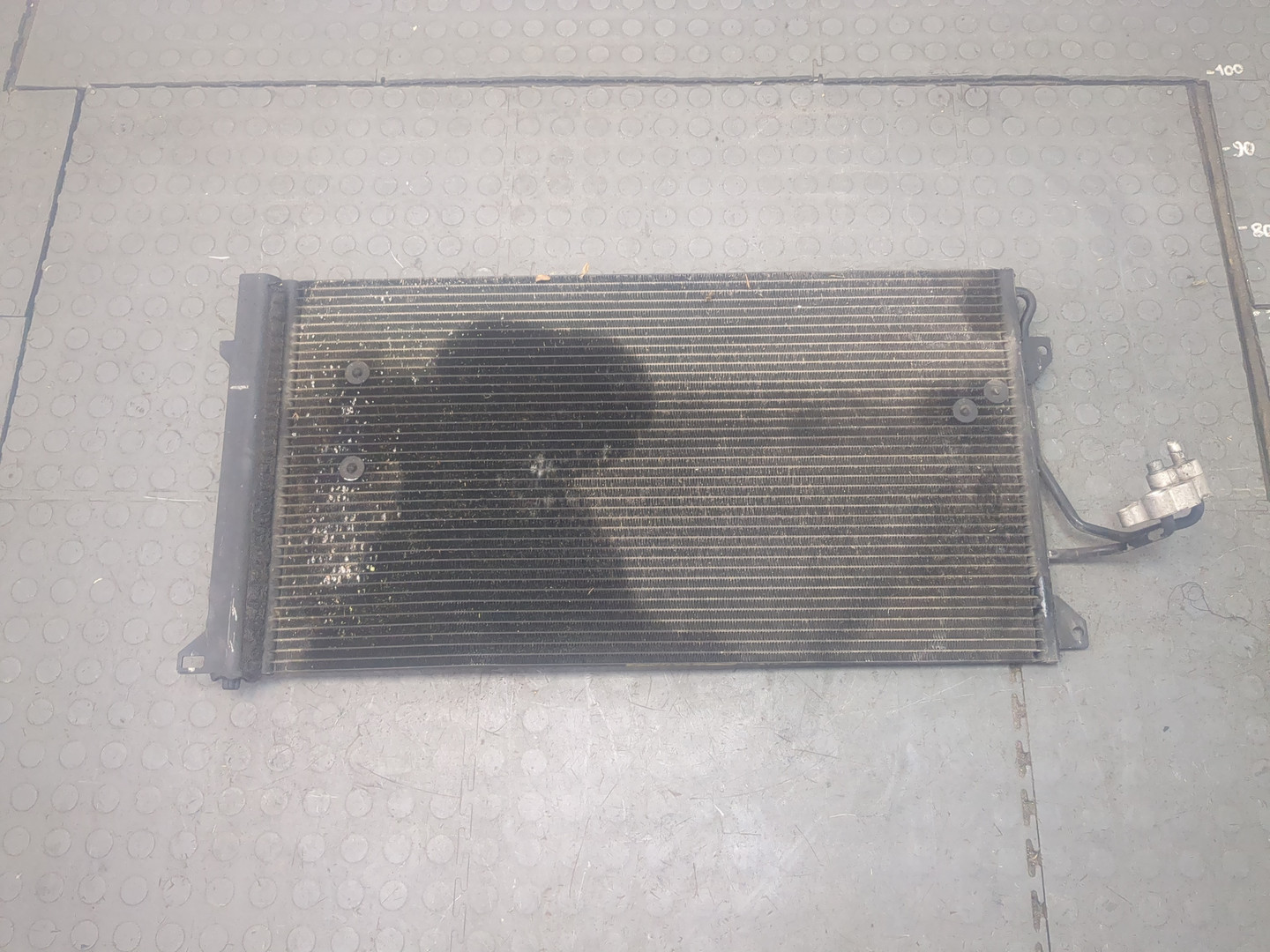 Радиатор кондиционера / конденсер