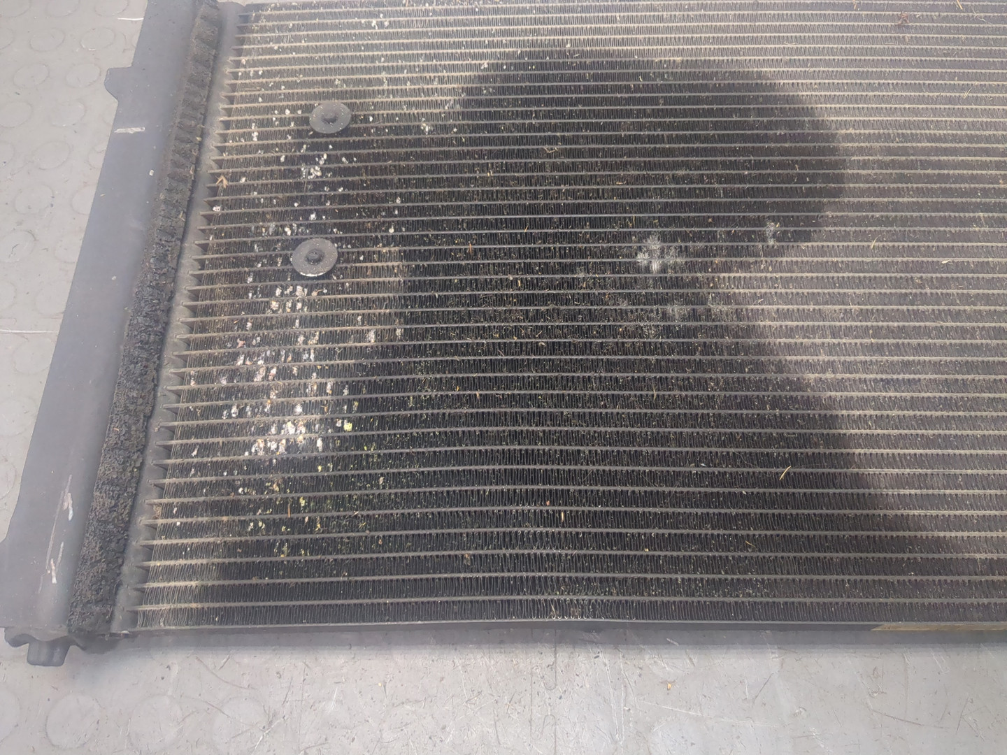 Радиатор кондиционера / конденсер