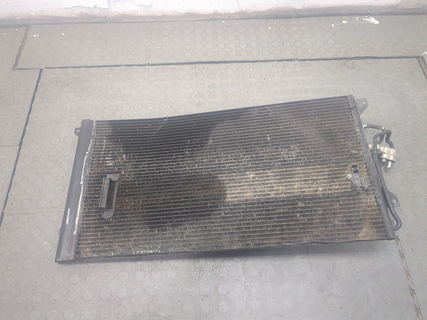 Радиатор кондиционера / конденсер