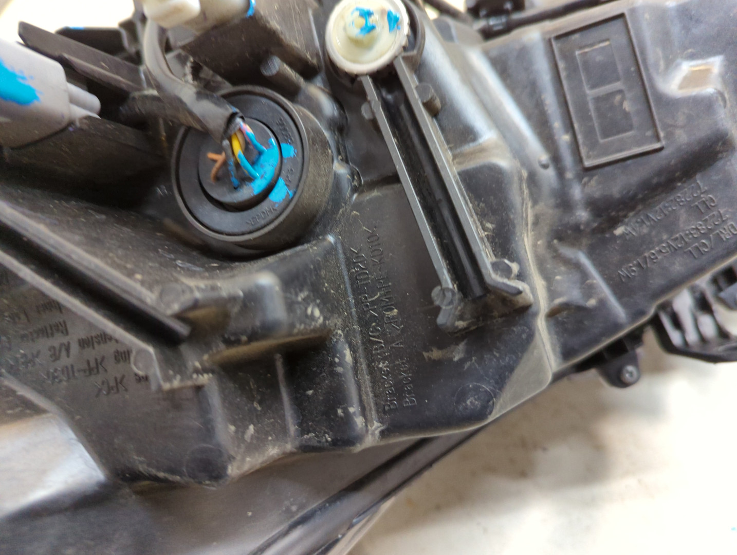 Фара правая