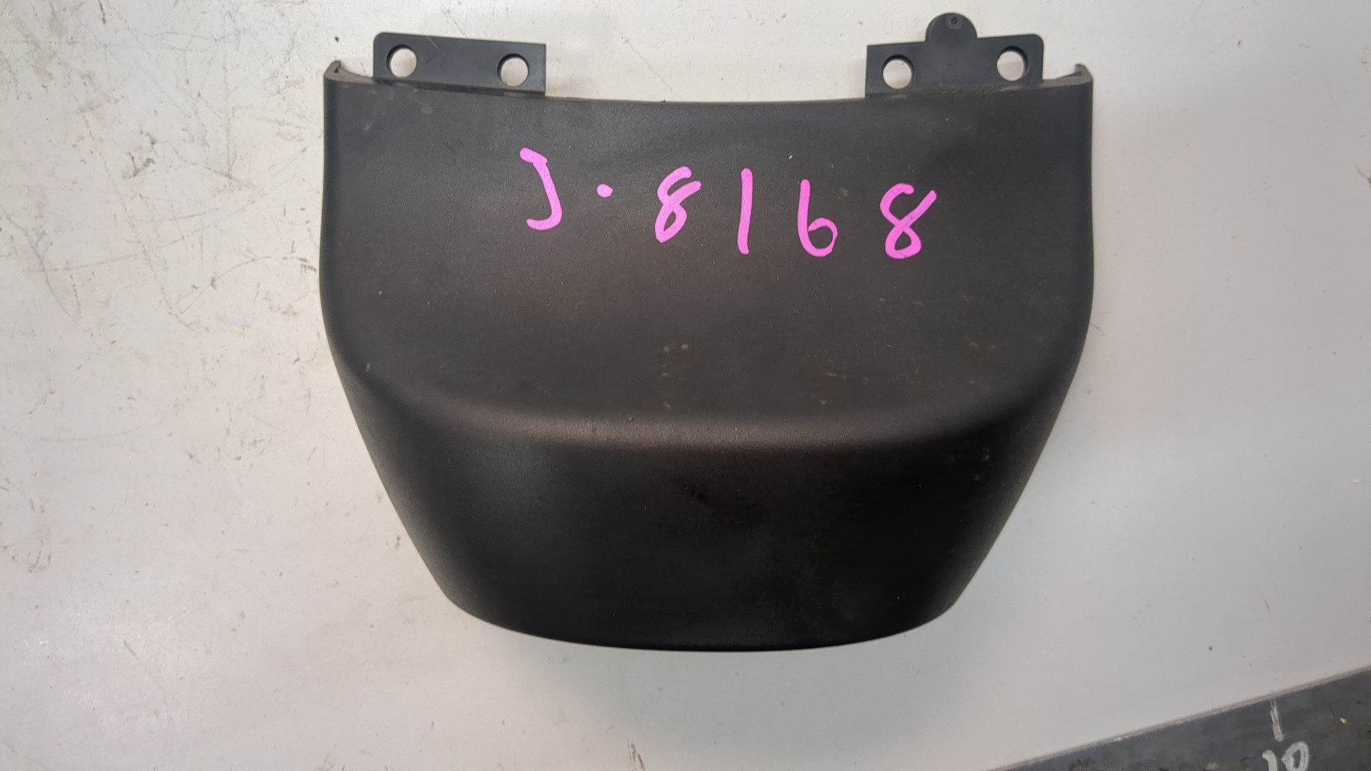 Кожух рулевой колонки