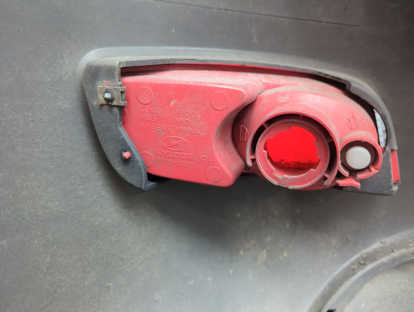 Бампер задний