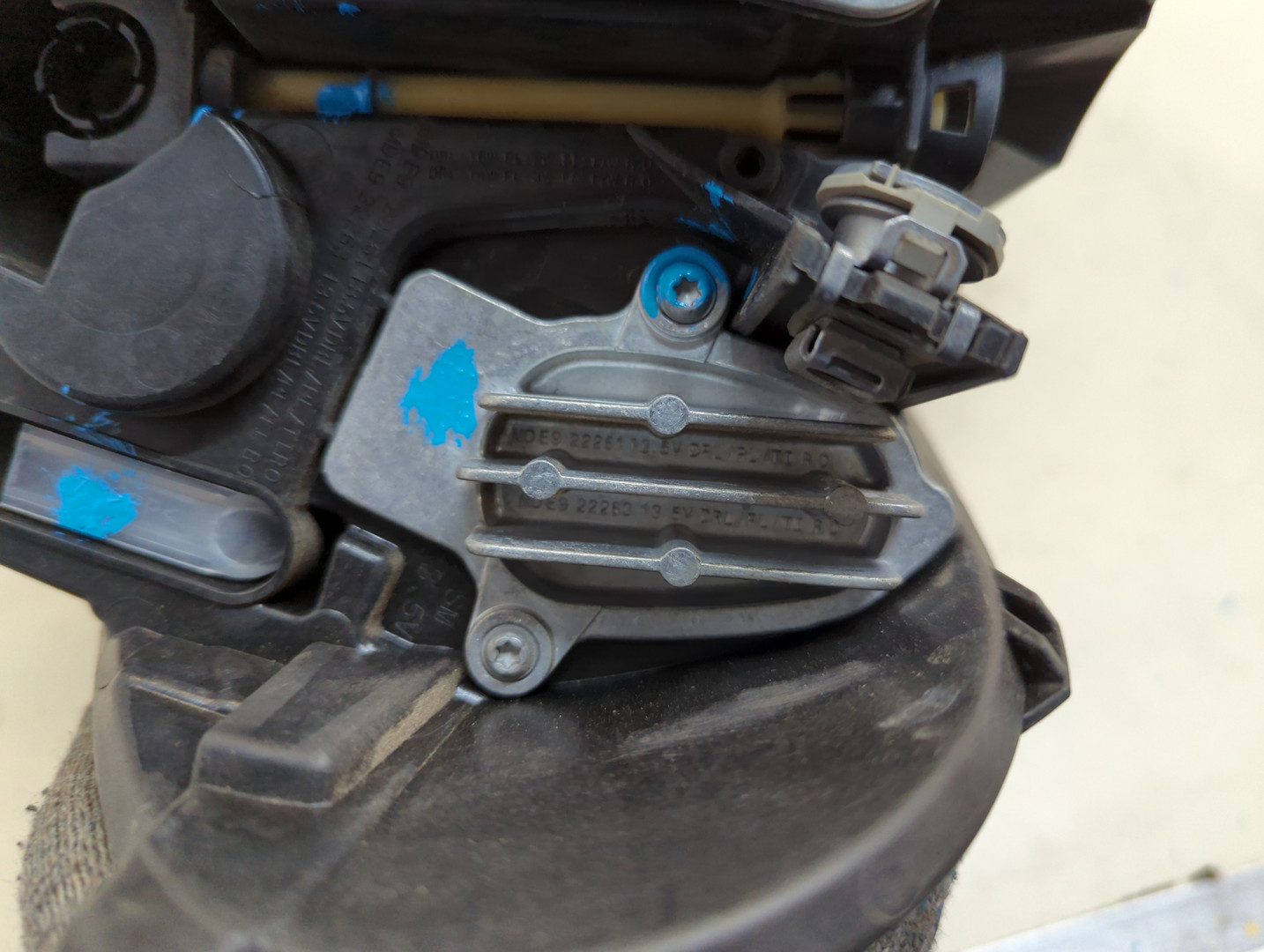 Фара правая