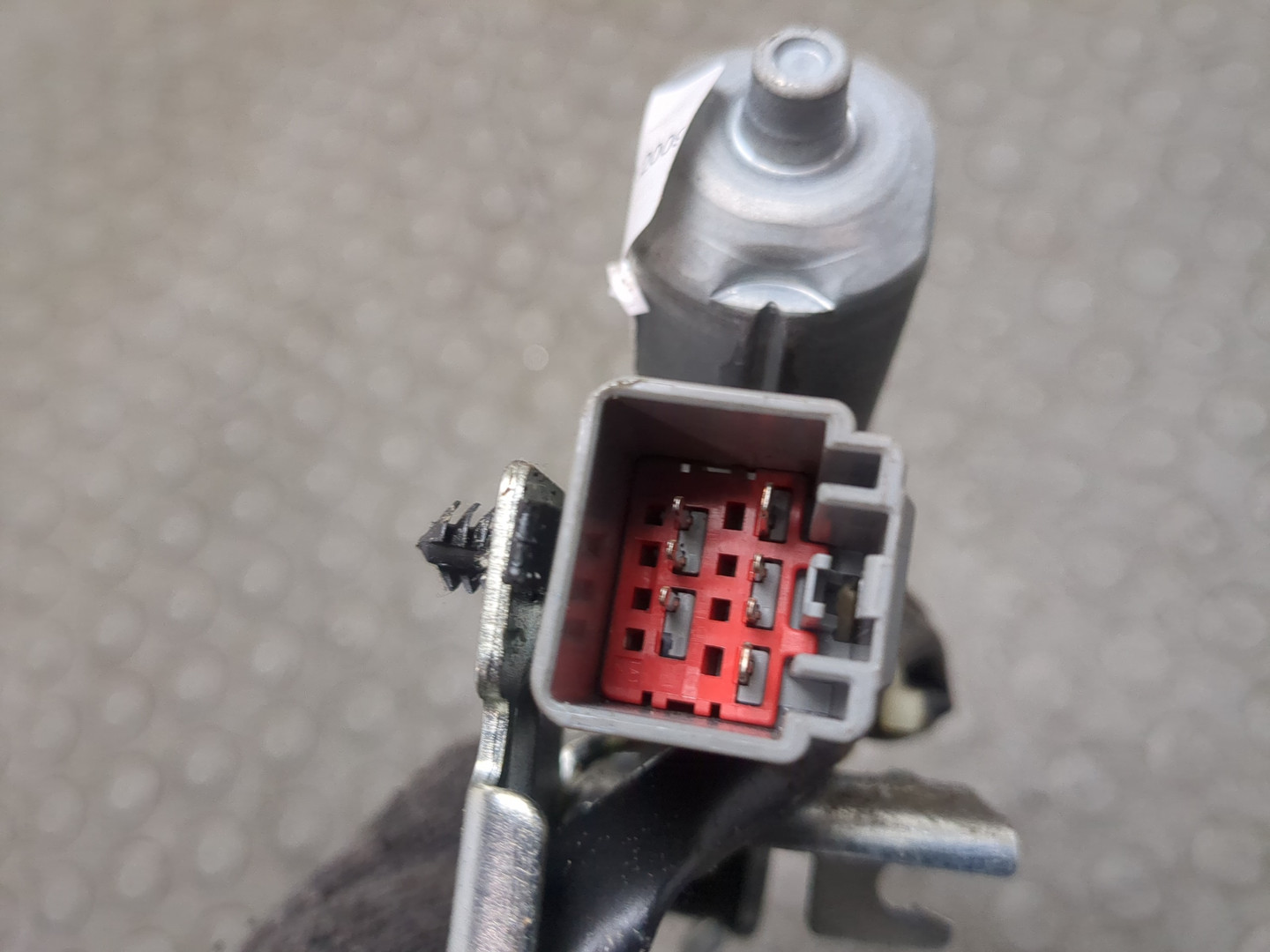 Замок багажника