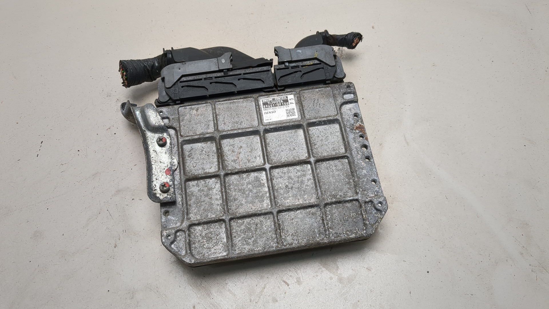 Блок управления двигателем