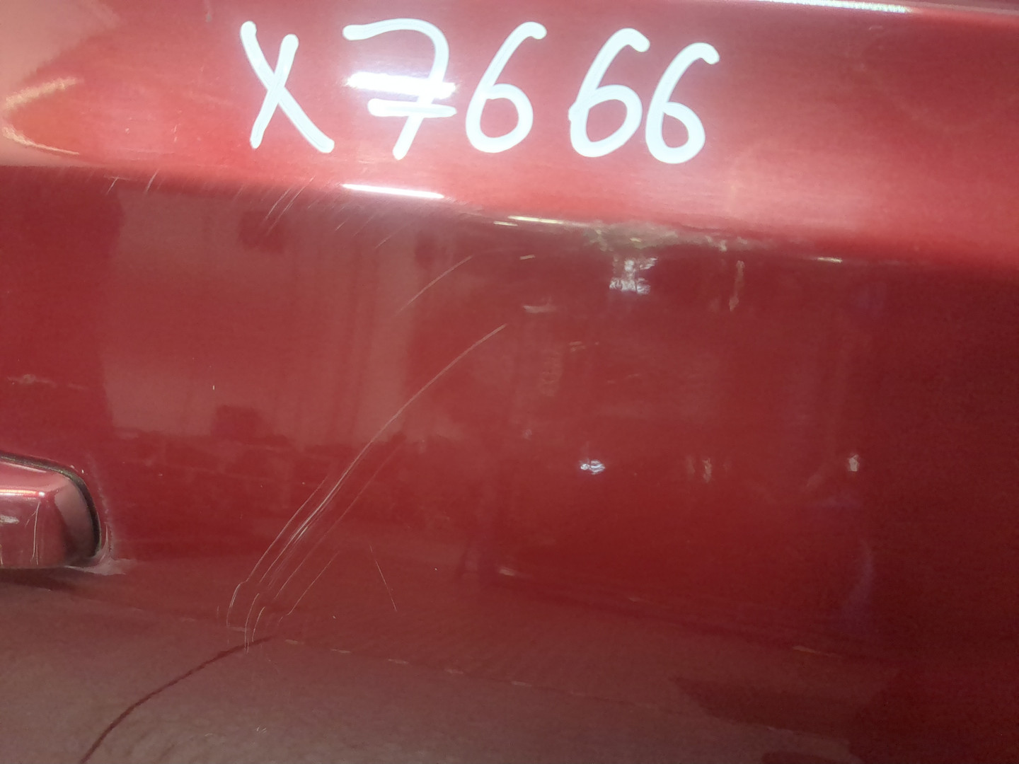 Дверь задняя правая