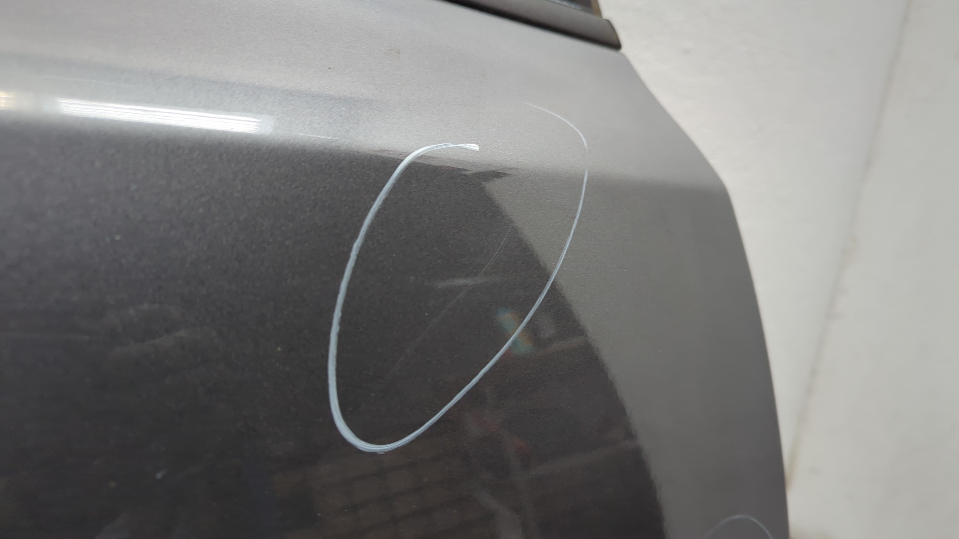 Дверь задняя правая