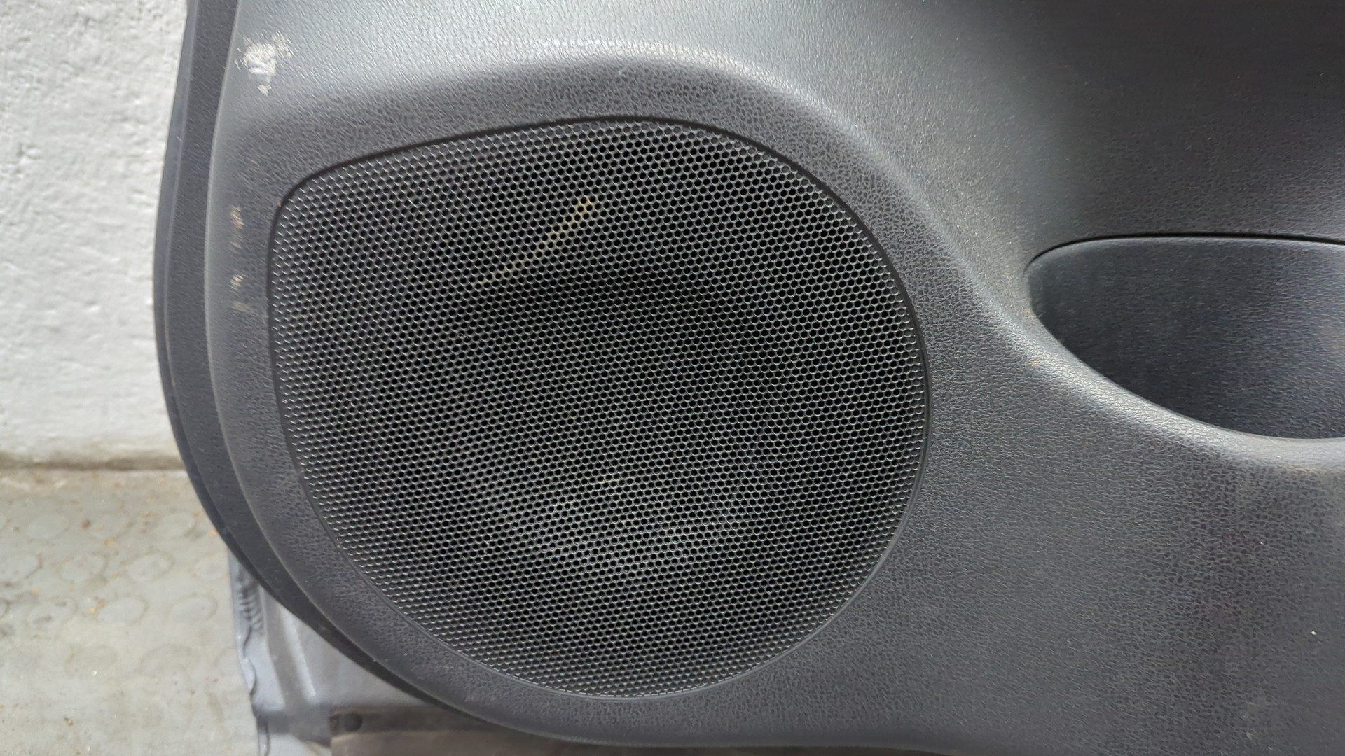 Дверь задняя правая