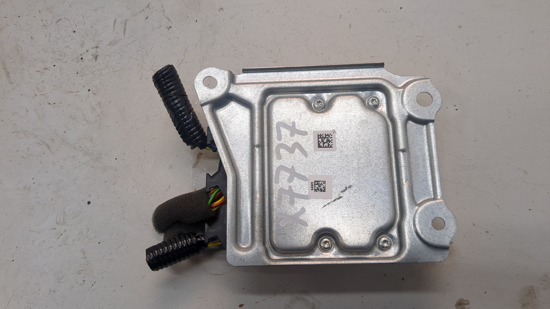 Блок управления подушек безопасности (AIR BAG)