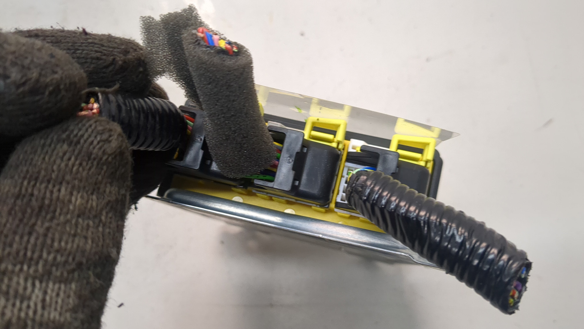 Блок управления подушек безопасности (AIR BAG)