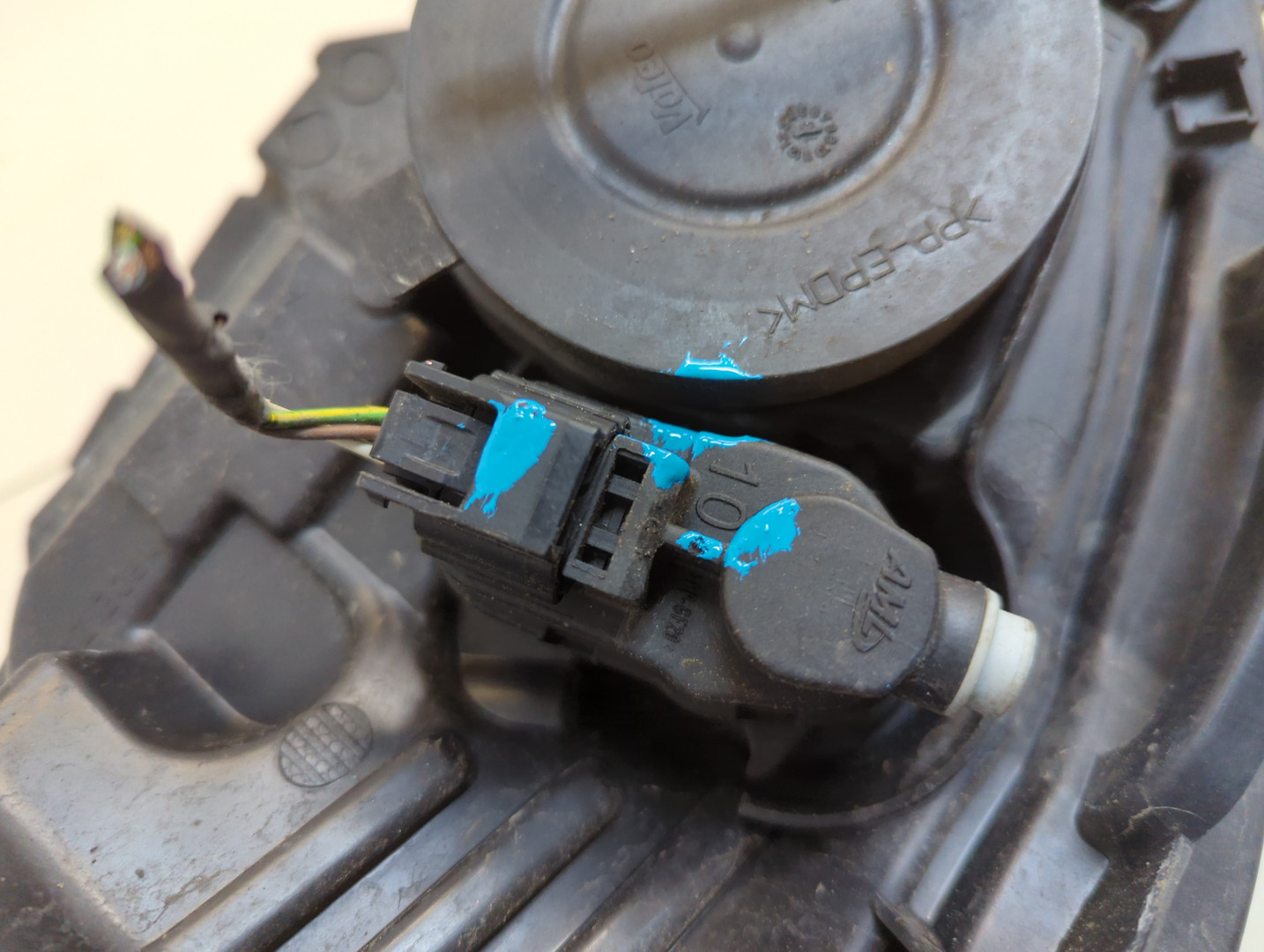 Фара правая