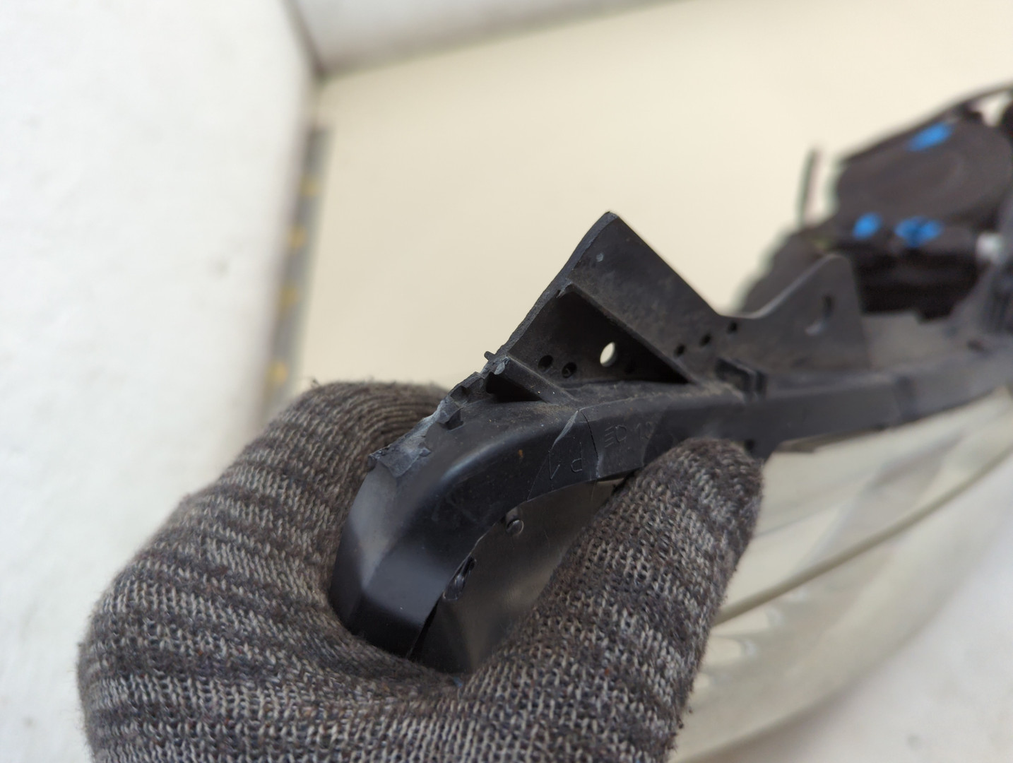 Фара правая