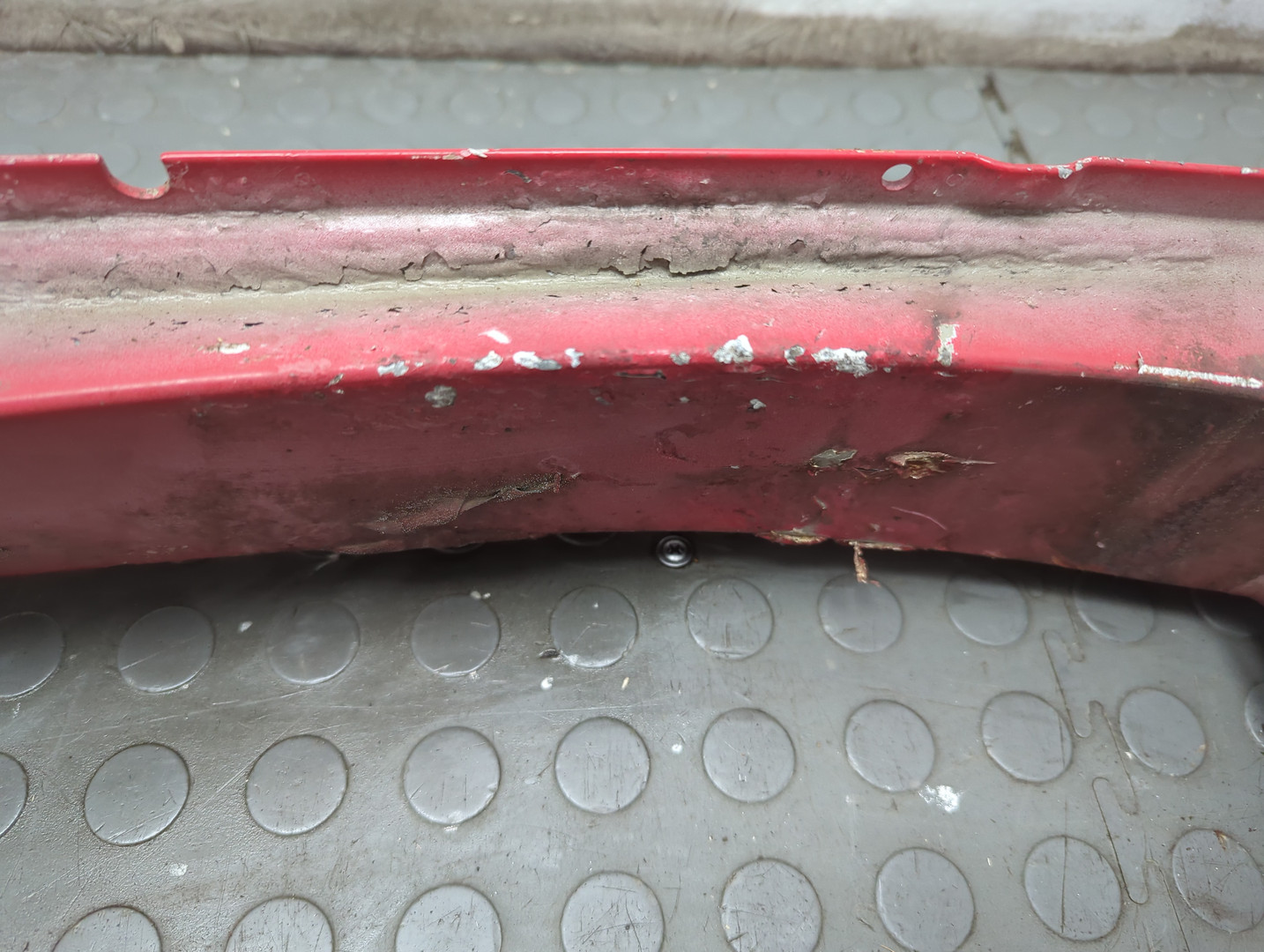 Усилитель переднего бампера