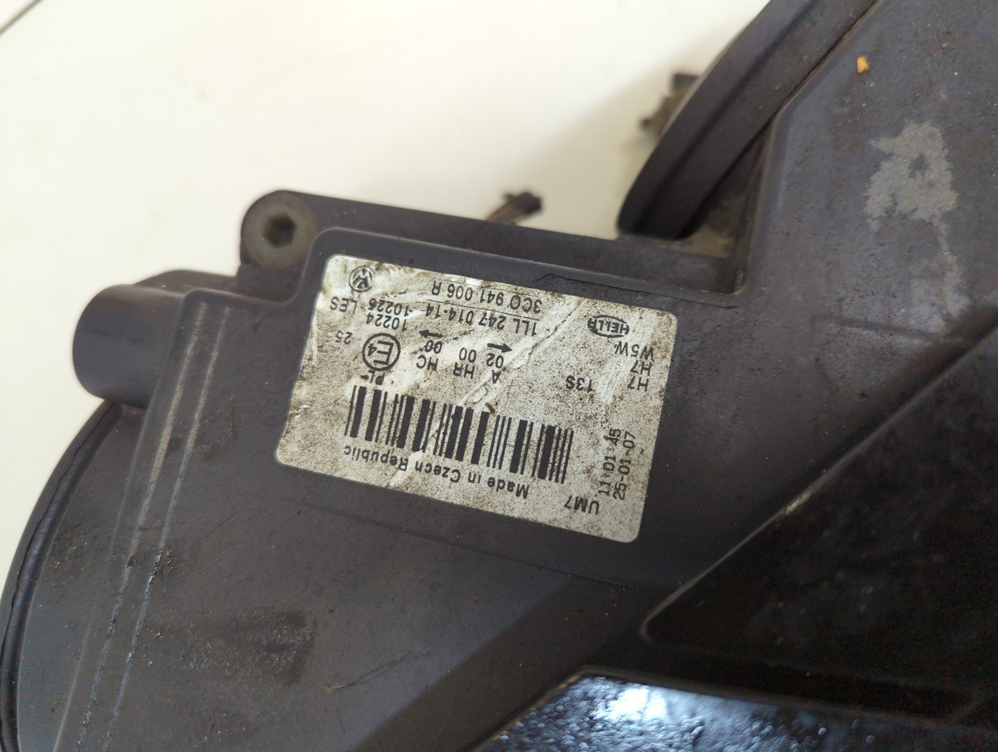 Фара правая