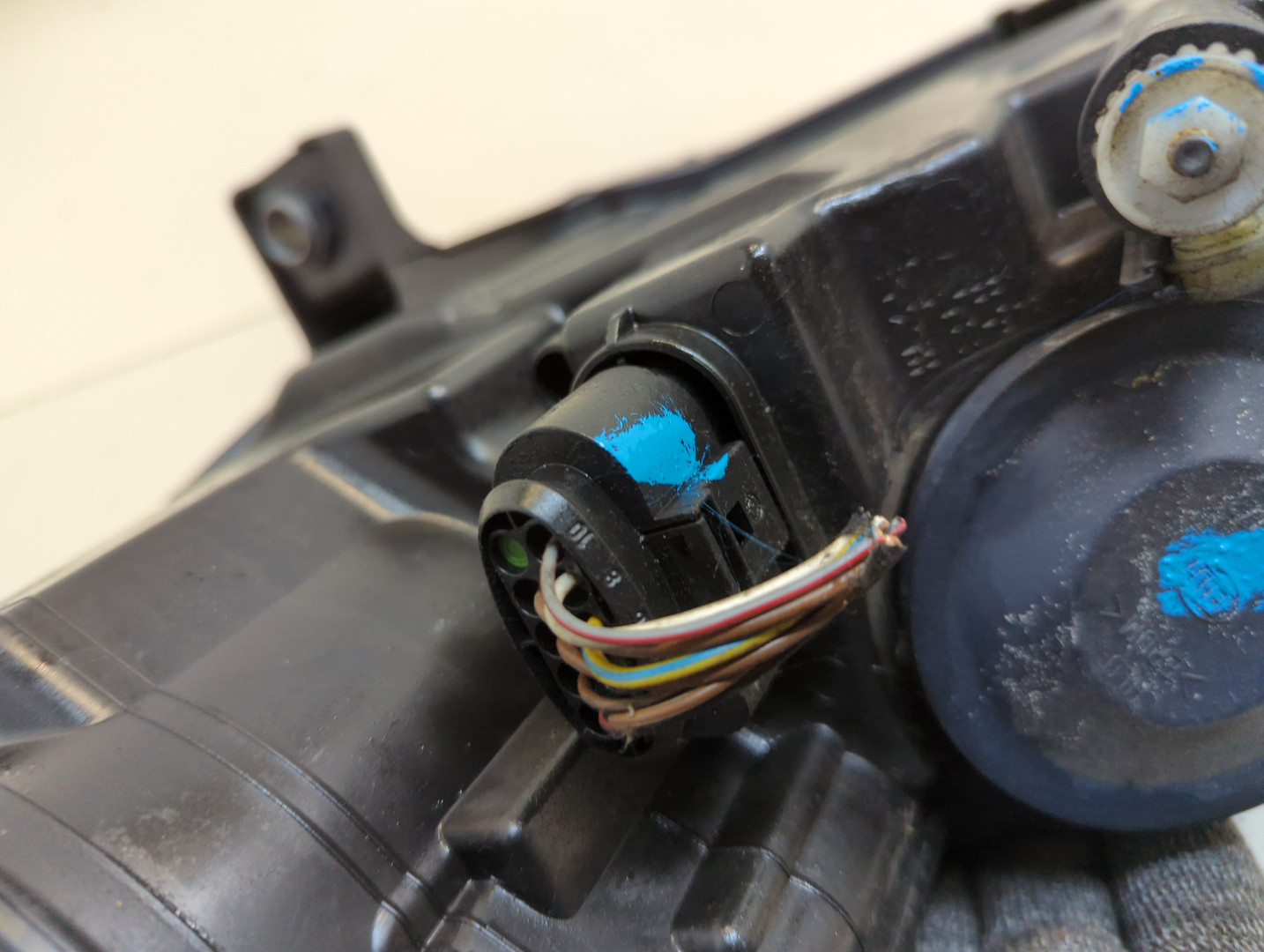 Фара правая