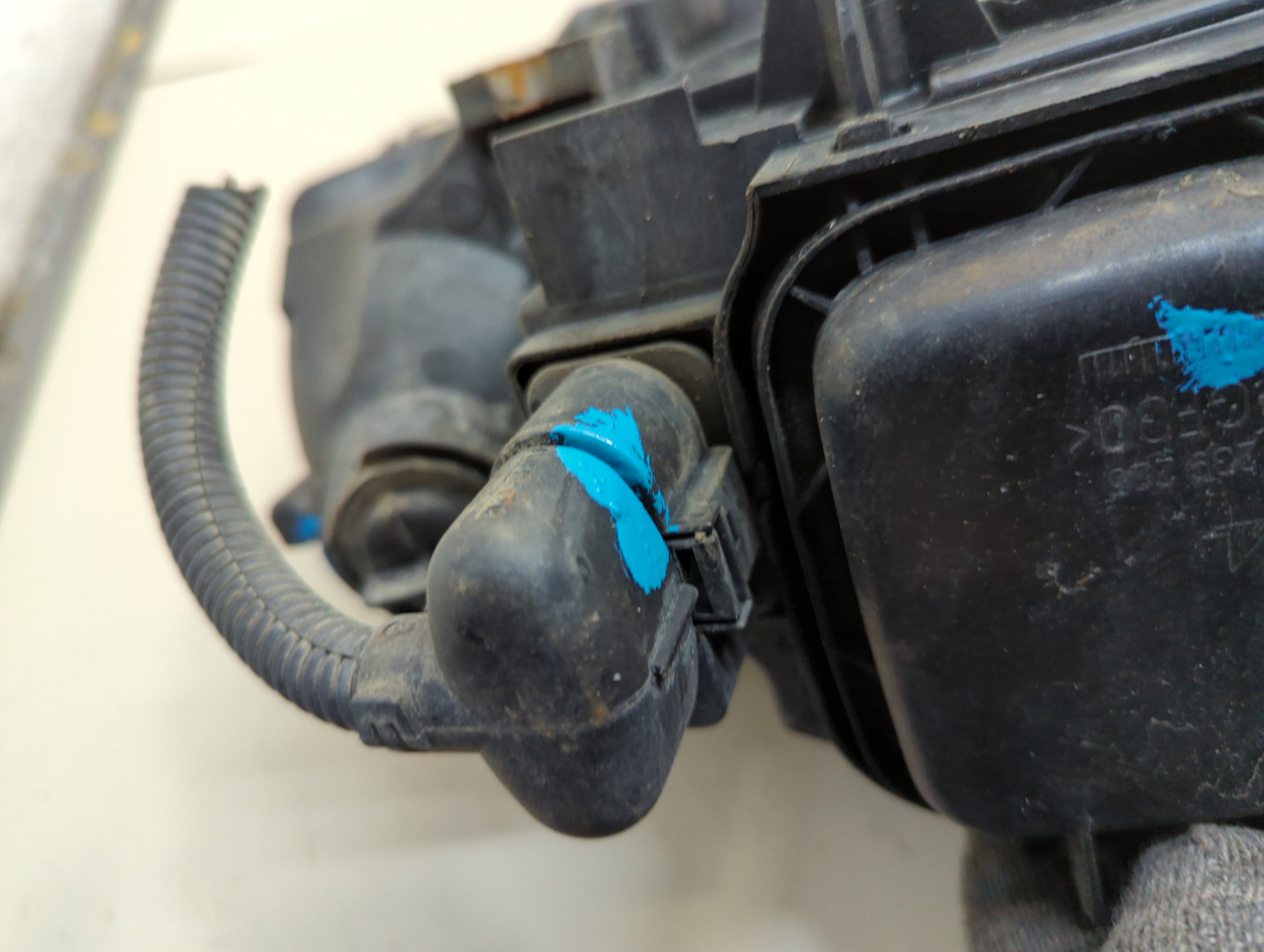 Фара правая